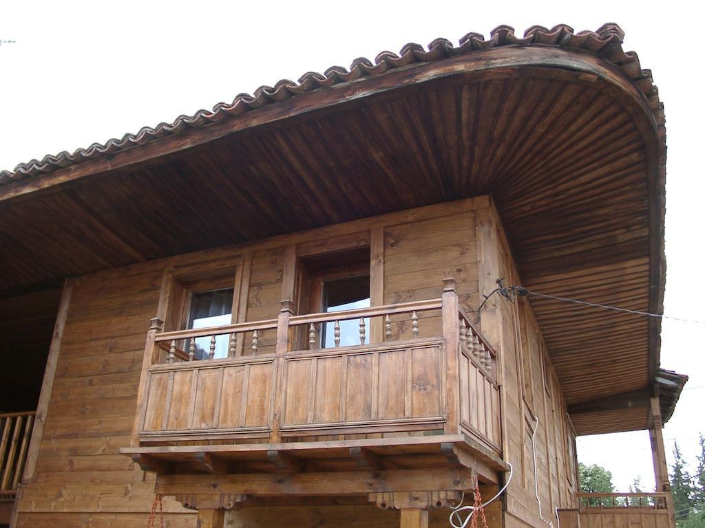 Sarafova Guest House Koprivshtitsa Eksteriør billede
